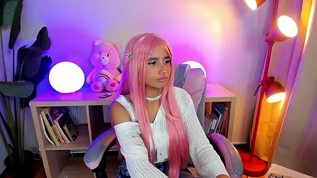 Lia_flor live XXX chat