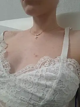 Julibant666juli: онлайн-секс-чат