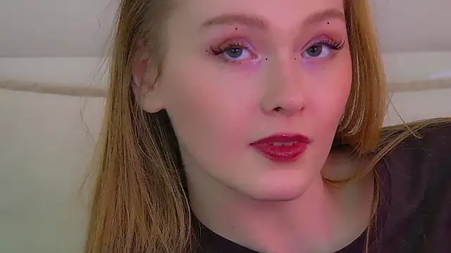 AgataFoxleyのライブXXXチャット