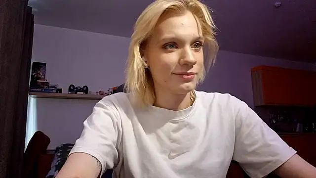 AuraNevera's Webcam Show