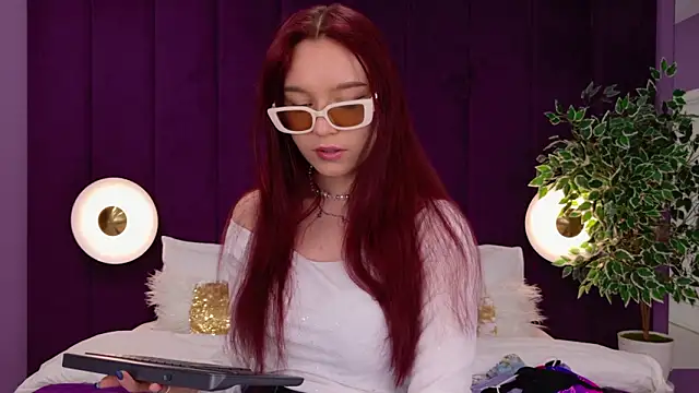 دردشة NoraHaynes الجنسية المباشرة