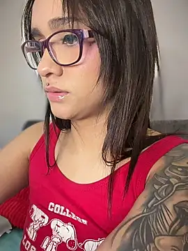 Isabella-Teen 现场XXX聊天