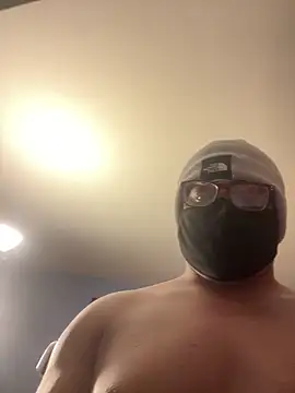 Ulric_Afterdark Chat XXX in diretta