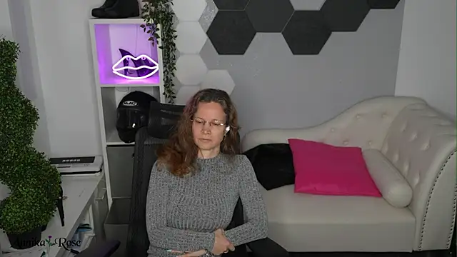 AnnikaRosen Webbikameraesitys