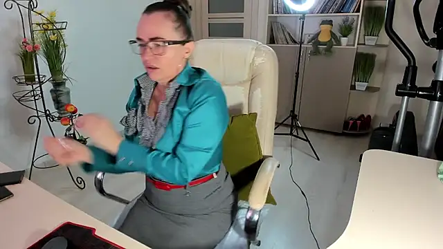 Vika73's Webcam Show