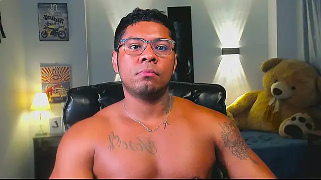 LEONHDZ's Webcam Show