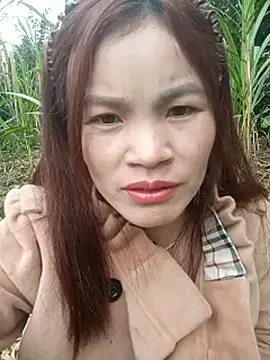 nangmo: онлайн-секс-чат