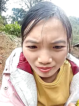 Онлайн чат XXX ngan-cute