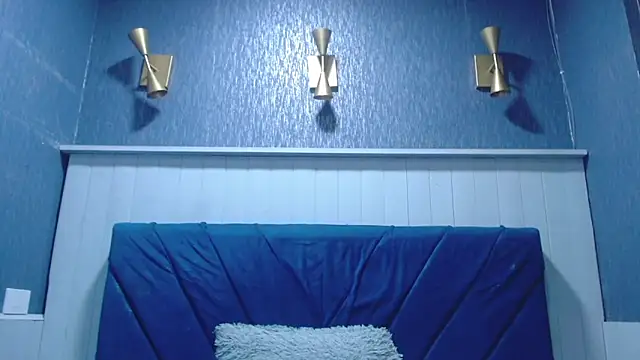 NathaliaSmith3x élő XXX-chatje