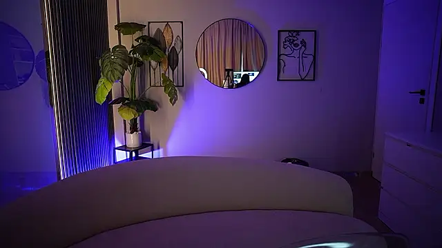 KaylaLuxx_'s Webcam Show