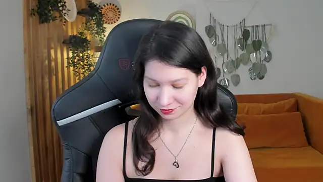 SaraDenars: онлайн-секс-чат