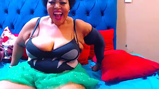 Chat XXX ao vivo de ebonycandy10