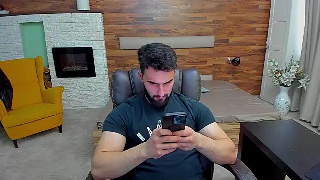 MicahLane Adlı Modelin Canlı XXX Sohbeti