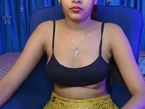 yours-angell Adlı Modelin Canlı XXX Sohbeti