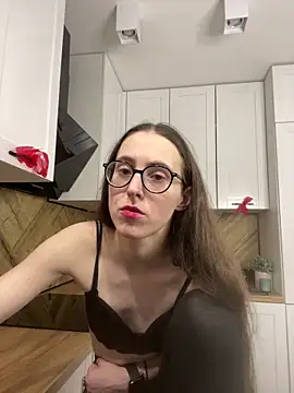 MartiniiSelenna: онлайн-секс-чат