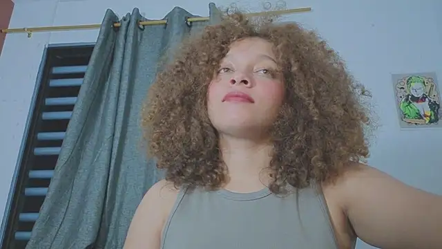 Ada_gales_ Chat XXX in diretta