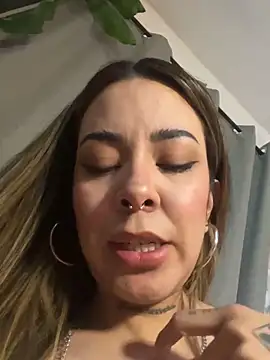 Chat XXX en directo de LilEuphoria