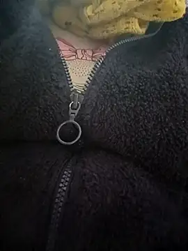 Chatroom XXX en direct de HAIRY_PUSSY_BIG