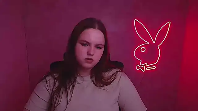 Kitty_Mia_Kitty Adlı Modelin Canlı XXX Sohbeti