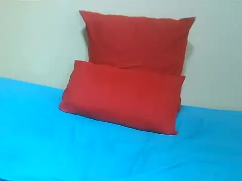 SEXYCURVYTALLY Adlı Modelin Canlı XXX Sohbeti