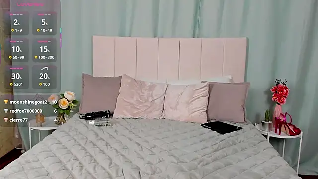 AmelliaClark 现场XXX聊天