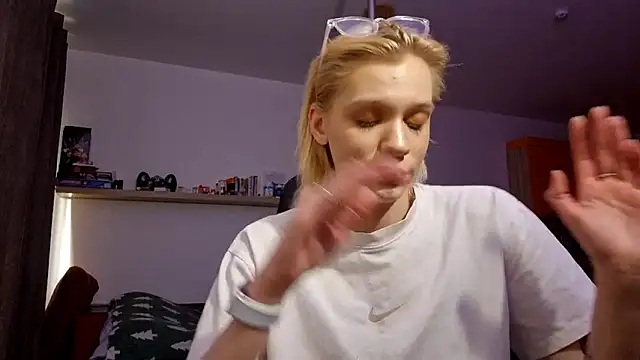 XXX chat uživo modela AuraNevera