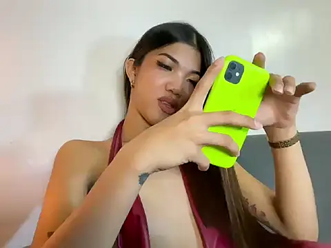 แชท XXX สดของ CassieSommereux