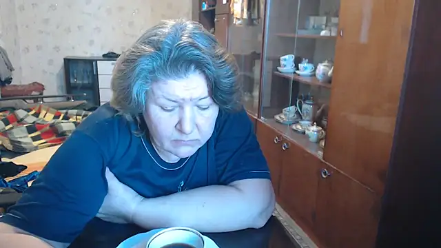 Chat +18 de HotLusi ao vivo