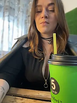 Chat XXX ao vivo de CrazyTori