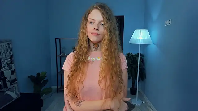 RayaNenlia: απευθείας συνομιλία ΧΧΧ