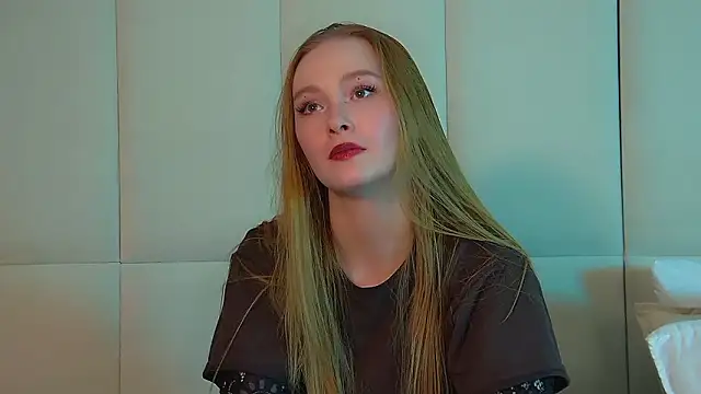 AgataFoxley Chat XXX live