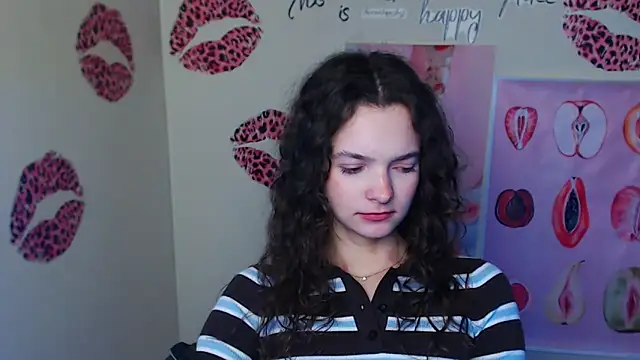 _SusieSu_ Chat XXX in diretta