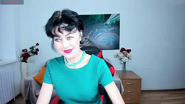 Silvia_Wallec Adlı Modelin Canlı XXX Sohbeti