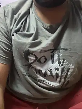 Shaikh_726910 现场XXX聊天