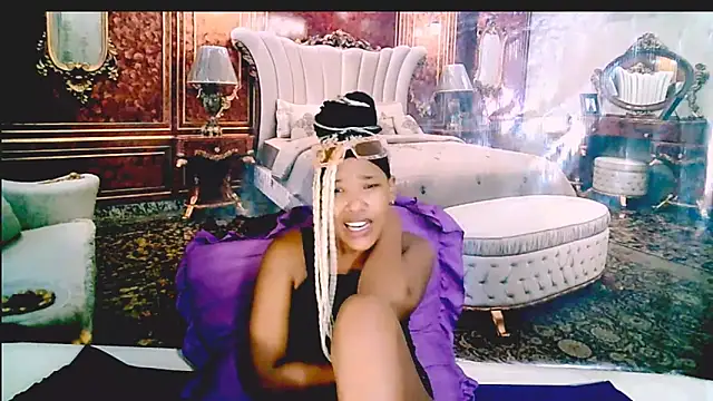 EroticSexyPradaのライブXXXチャット