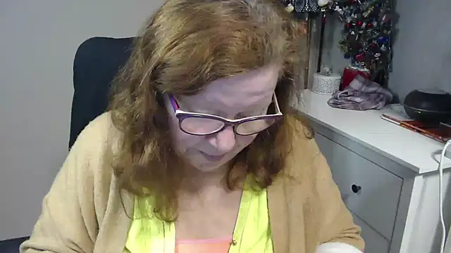 Adelewildx – Naživo XXX chat