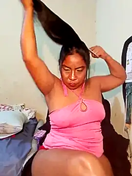 rosmery-navarro 即時 XXX 聊天