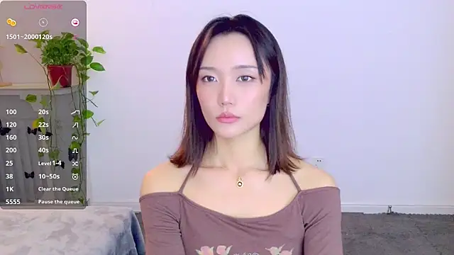 lubanmaster élő XXX-chatje