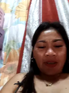 SweetChubbyMommy_02 Adlı Modelin Canlı XXX Sohbeti