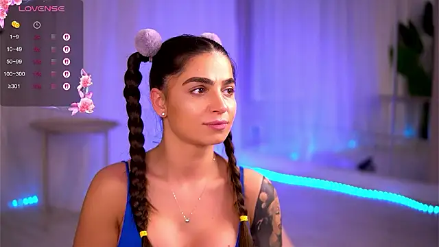 แชท XXX สดของ PureEllieX