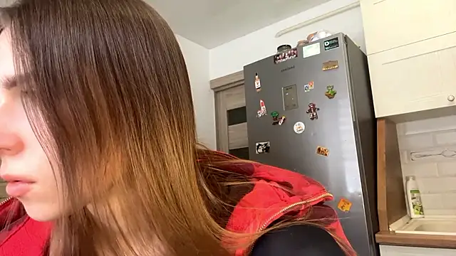 ElsieKuhlmann's Live XXX Chat