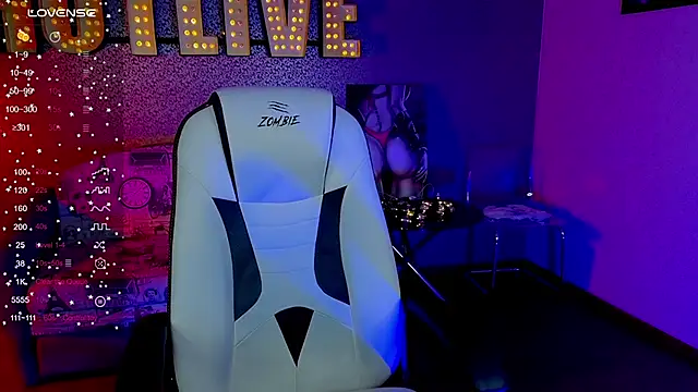 Živý XXX chat Lunatrend