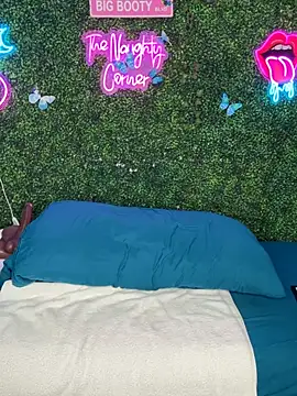 دردشة RenaThickAss الجنسية المباشرة