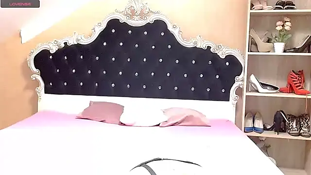 Pokazy przed kamerką – Diamond888