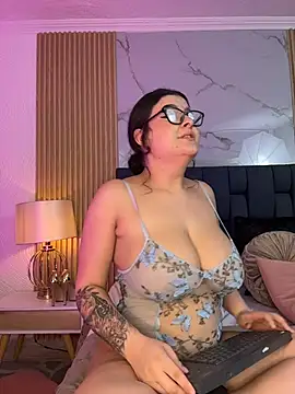 VioletaMaddox Chat XXX live