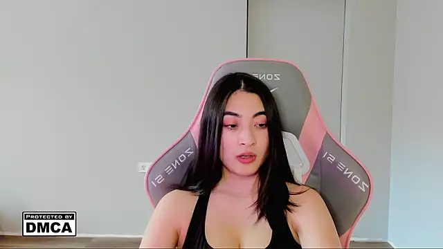 MeilideQian1: онлайн-секс-чат