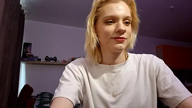 AuraNevera 现场XXX聊天