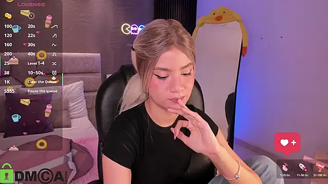 Chatroom XXX en direct de Arinextdoor