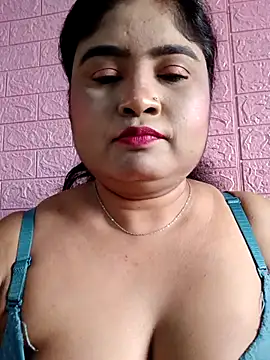 hornyriyanka 现场XXX聊天