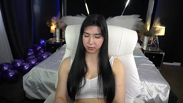 Živý XXX chat EmilyCandyy